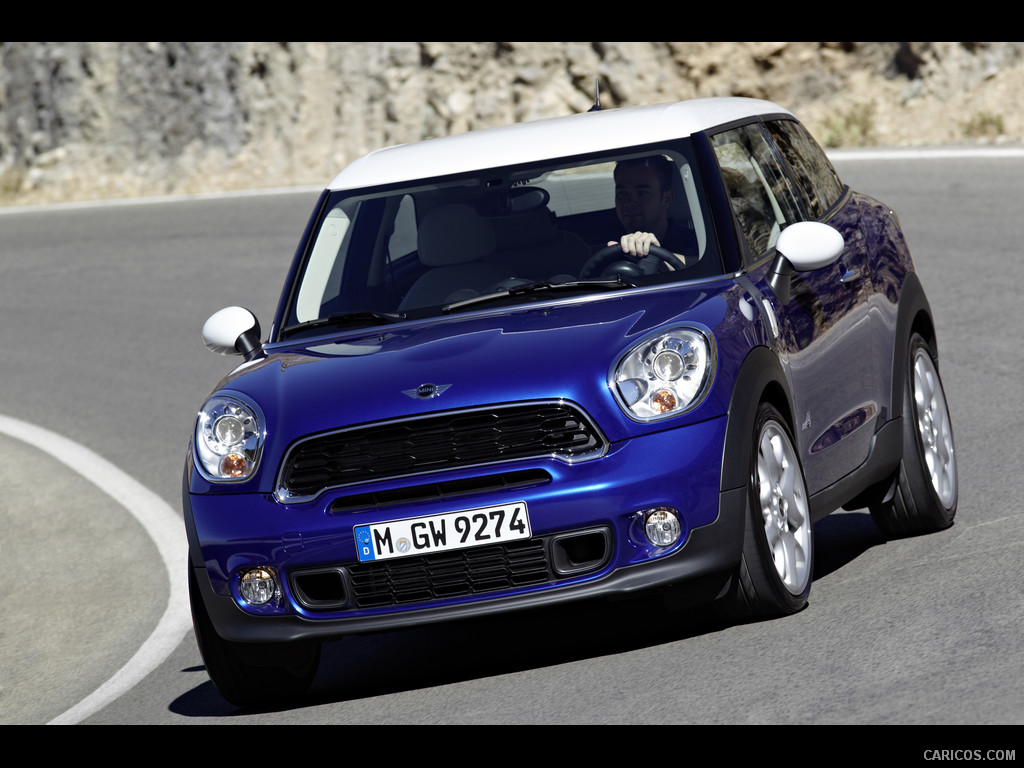 2013 MINI Paceman  - Front