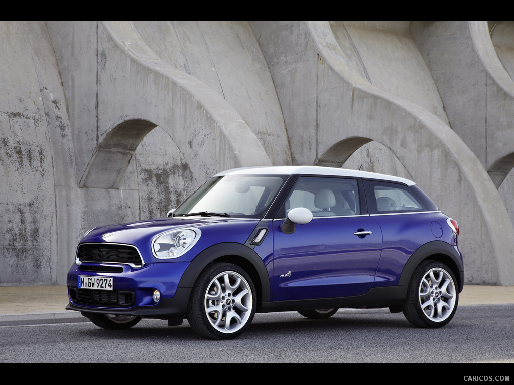 2013 MINI Paceman  - Front