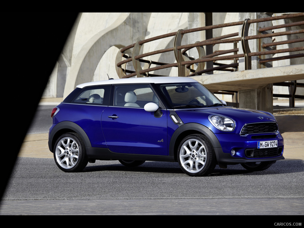 2013 MINI Paceman  - Front