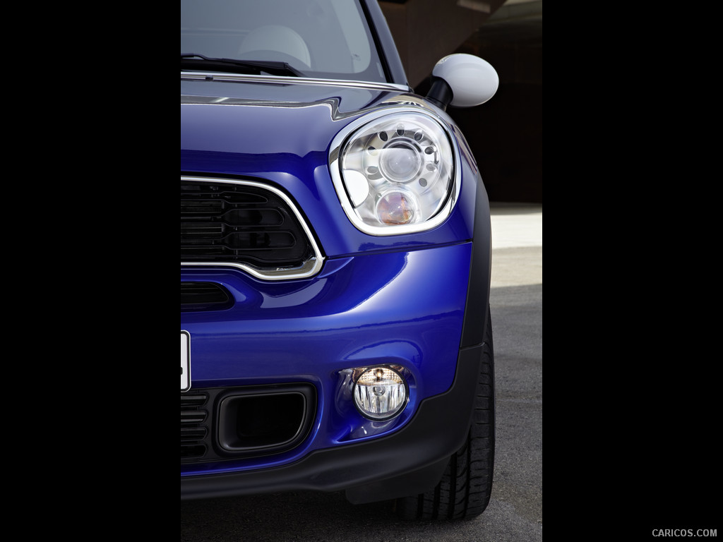 2013 MINI Paceman  - Headlight