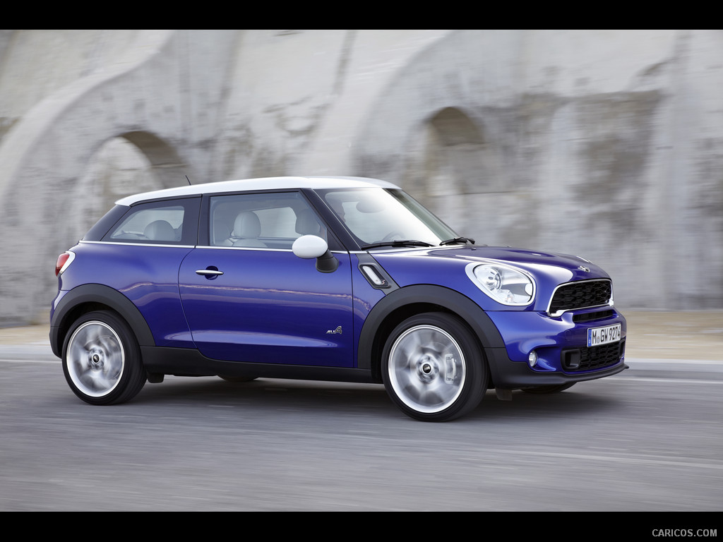 2013 MINI Paceman  - Side