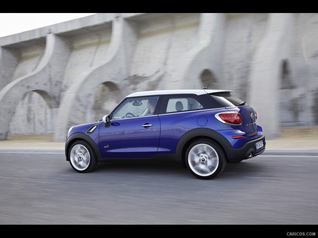 2013 MINI Paceman  - Side