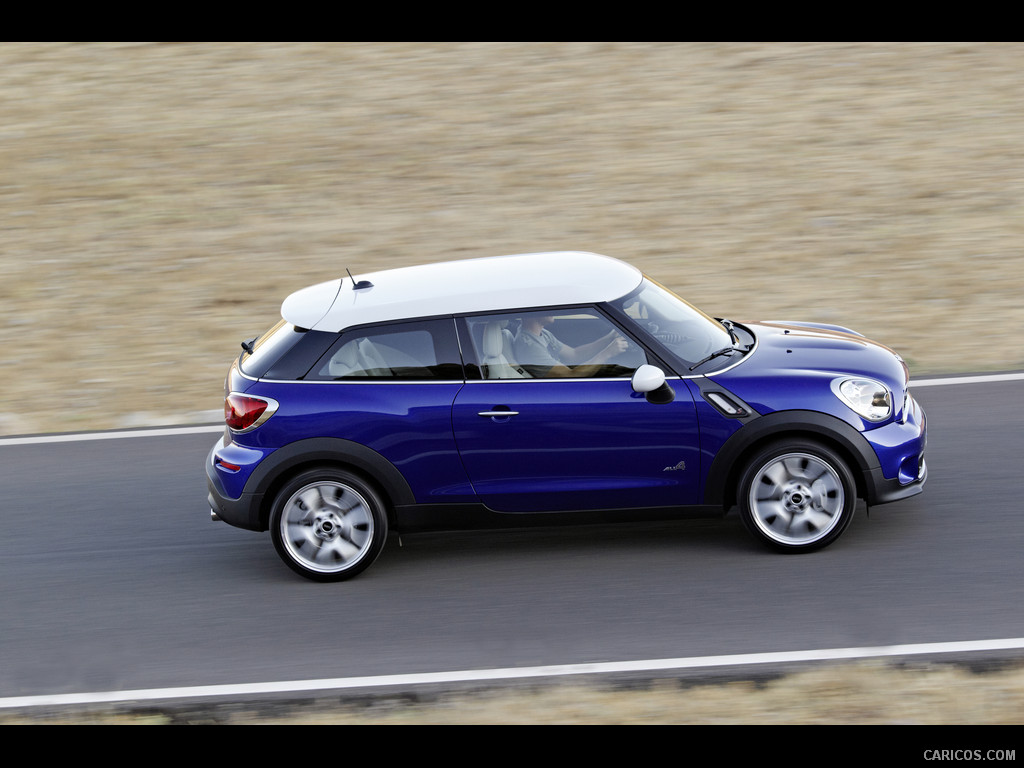 2013 MINI Paceman  - Side