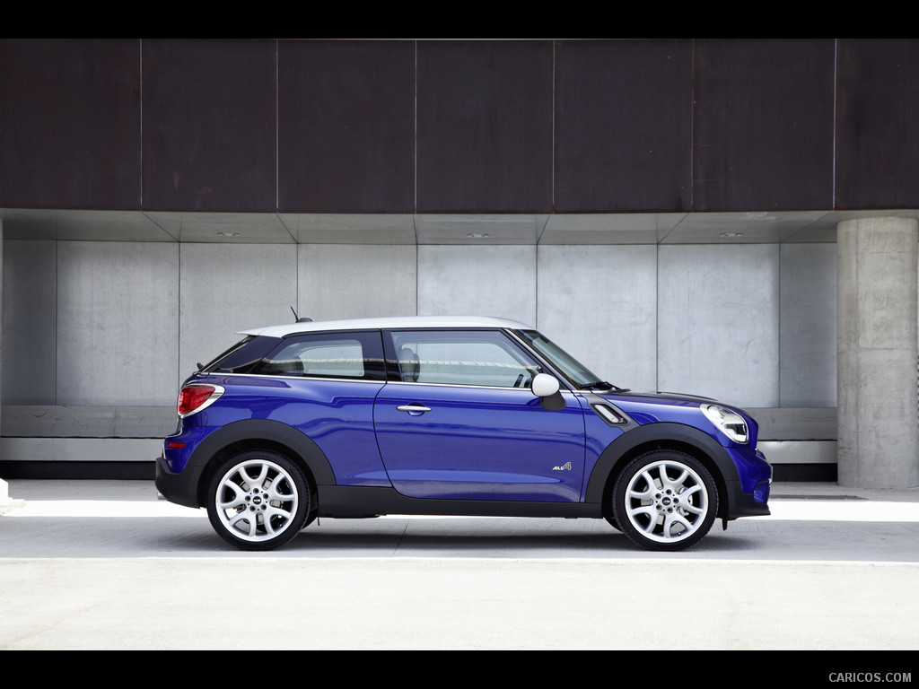 2013 MINI Paceman  - Side