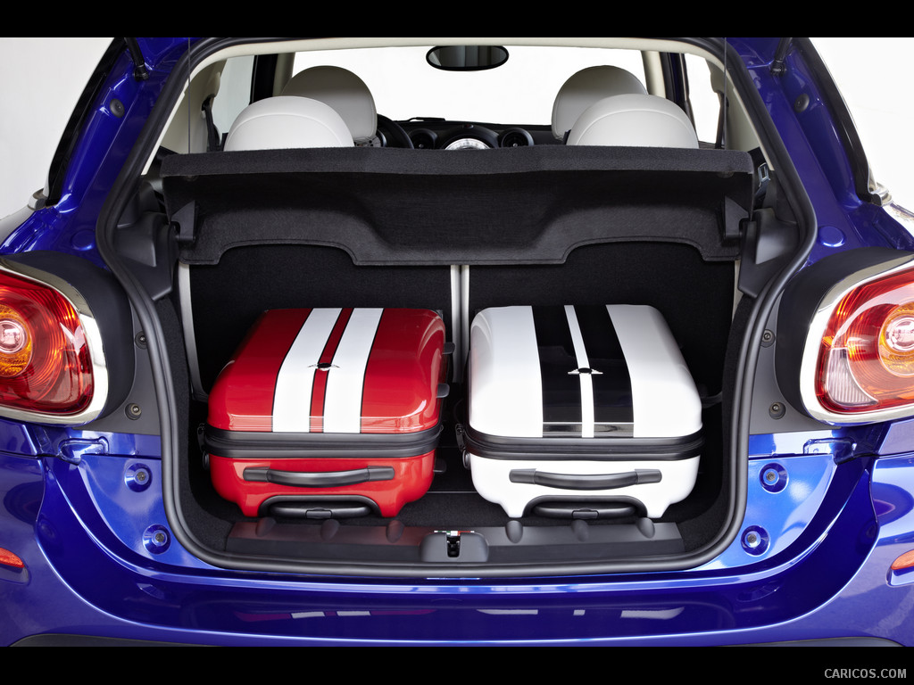 2013 MINI Paceman  - Trunk