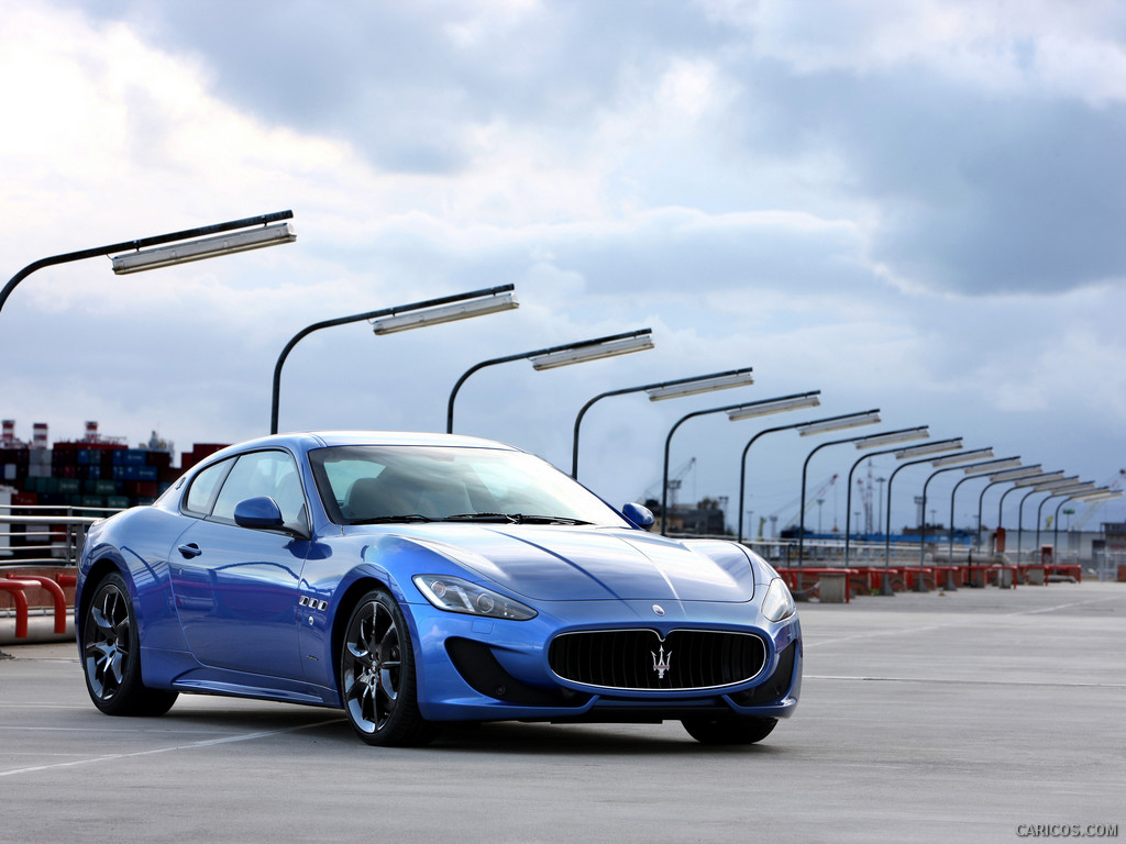 2013 Maserati GranTurismo Sport  - Front