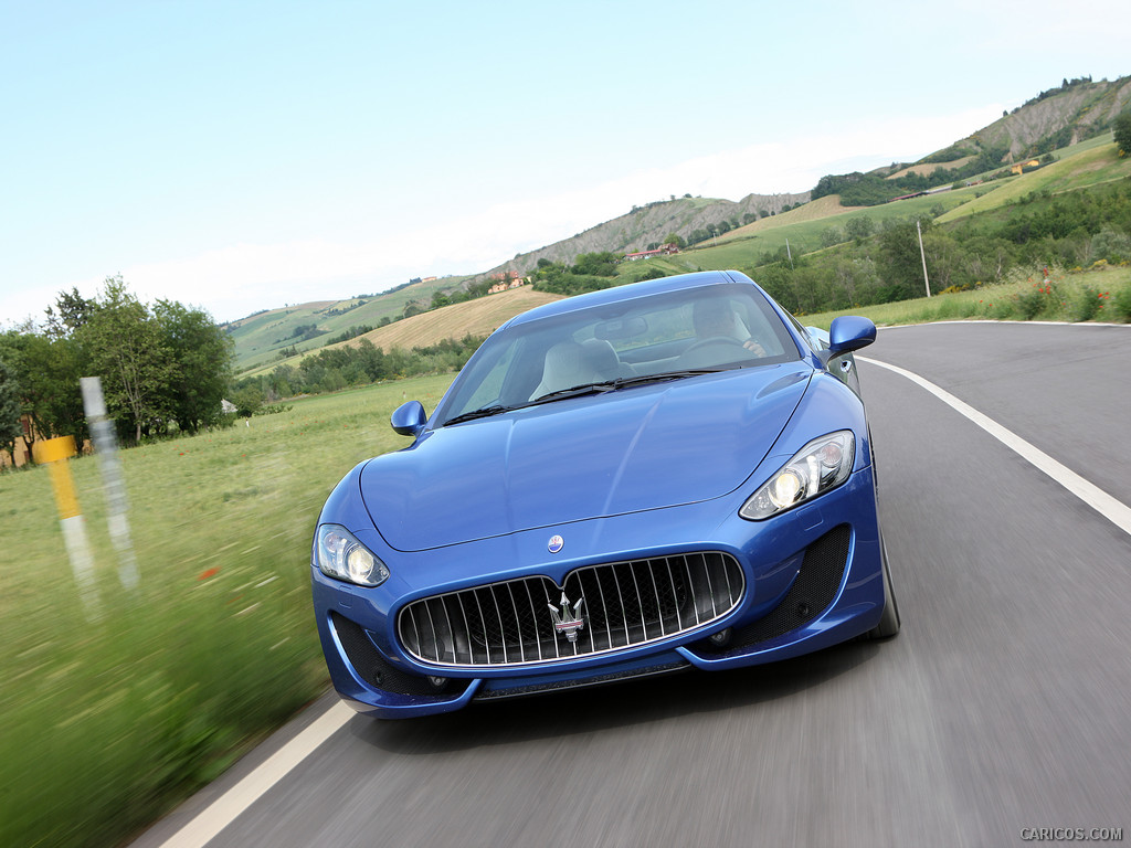 2013 Maserati GranTurismo Sport  - Front