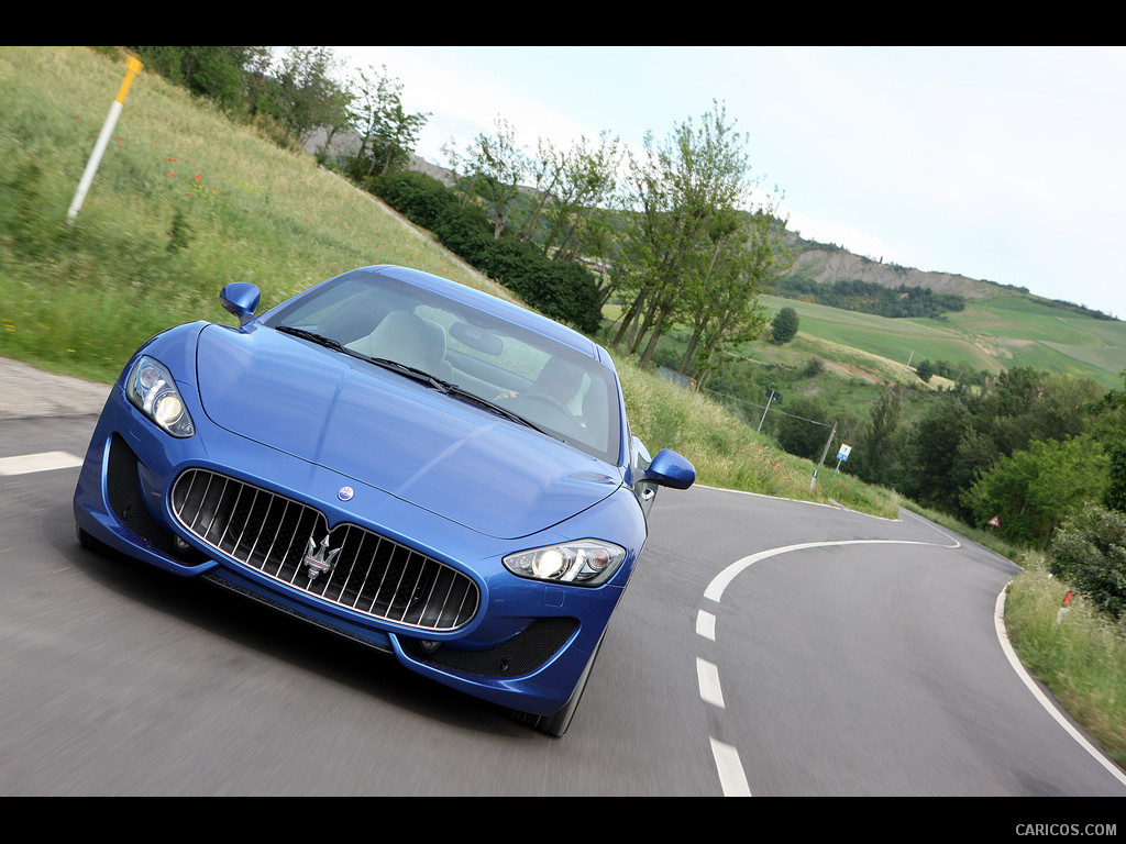 2013 Maserati GranTurismo Sport  - Front