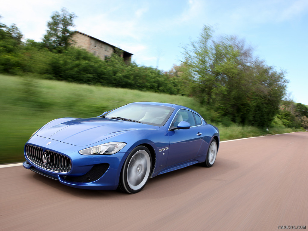 2013 Maserati GranTurismo Sport  - Front