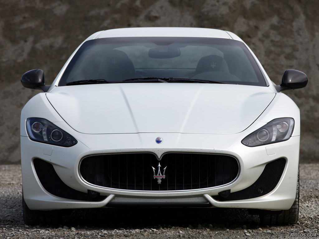 2013 Maserati GranTurismo Sport  - Front