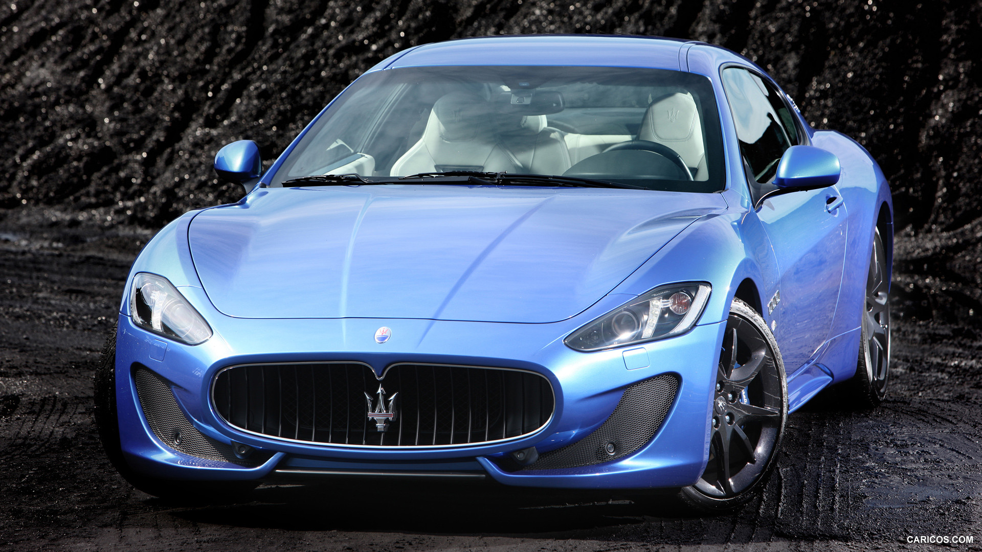 2013 Maserati GranTurismo Sport  - Front, #49 of 63