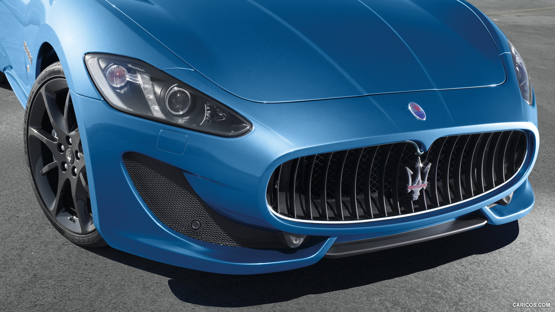 2013 Maserati GranTurismo Sport  - Grille, #44 of 63
