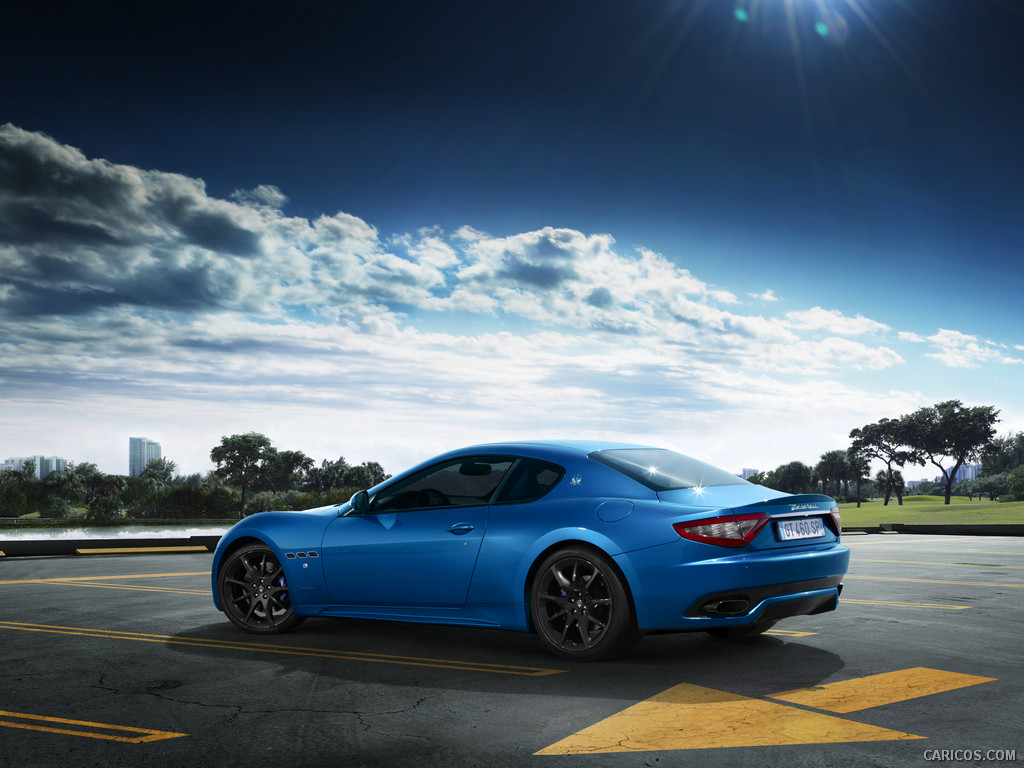 2013 Maserati GranTurismo Sport  - Side