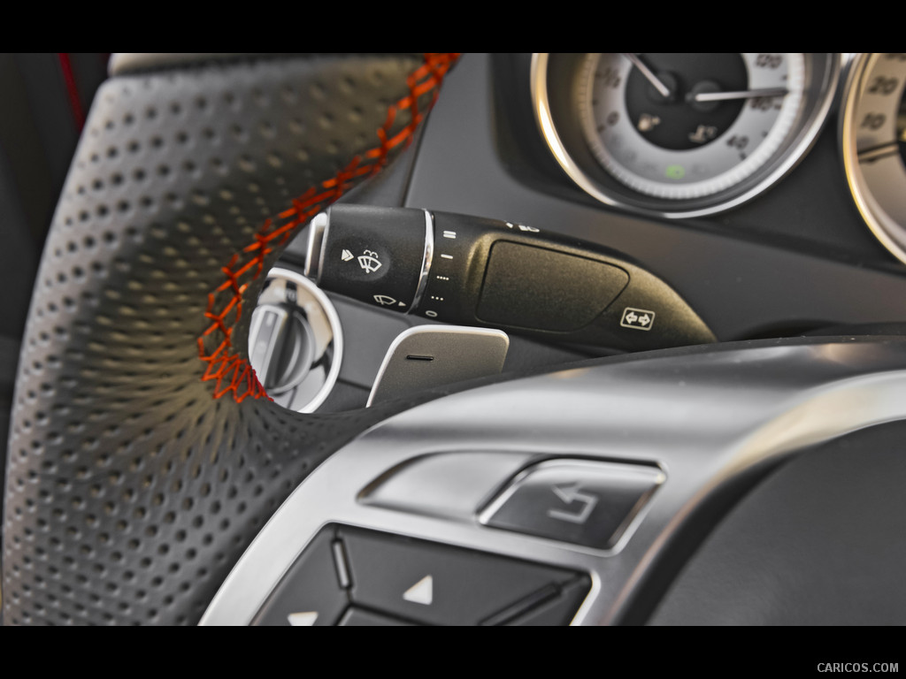 2013 Mercedes-Benz C250 Sedan Sport Package Plus  - Interior Detail