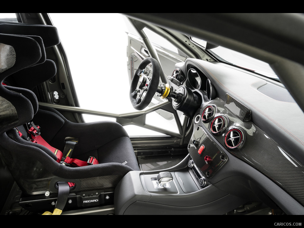 2013 Mercedes-Benz CLA 45 AMG Racing Series Concept  - Interior