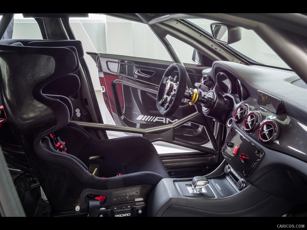 2013 Mercedes-Benz CLA 45 AMG Racing Series Concept  - Interior