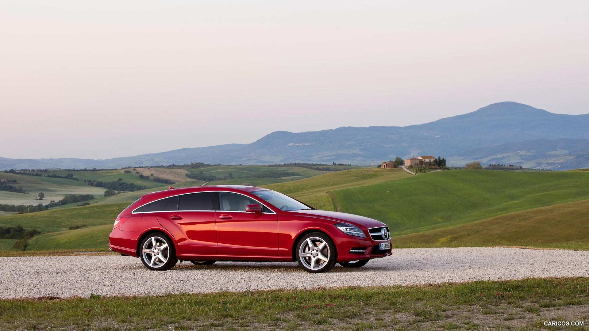 2013 Mercedes-Benz CLS 500 4MATIC Shooting Brake - Side, #15 of 184