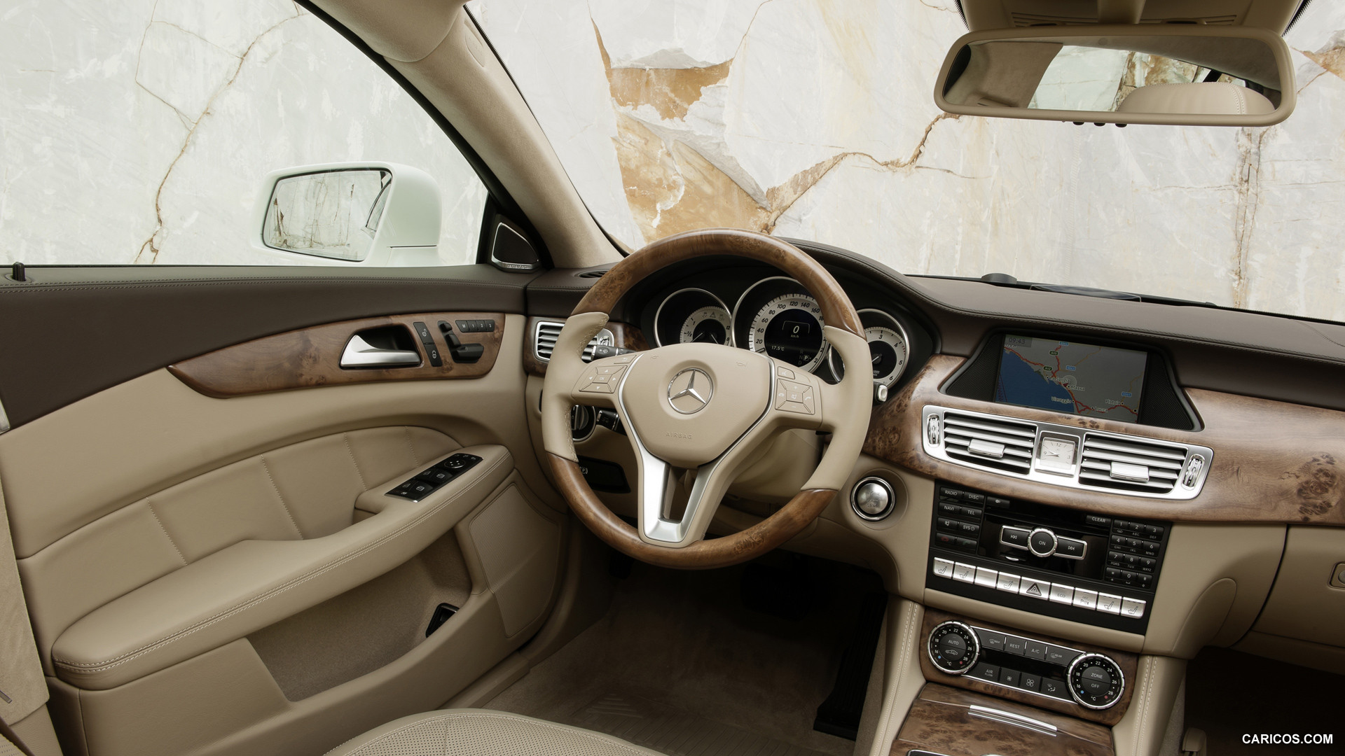 2013 Mercedes-Benz CLS Shooting Brake - Interior, #36 of 184