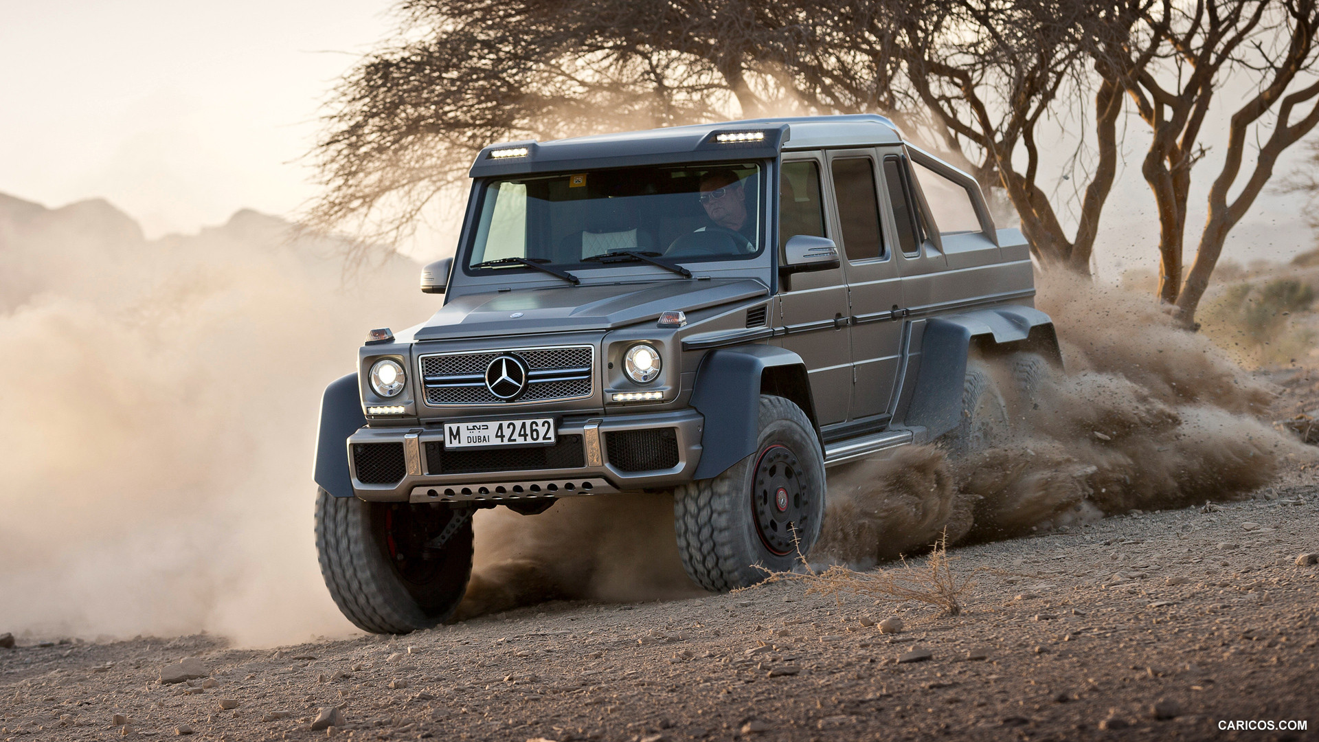 2013 Mercedes-Benz G63 AMG 6x6 Concept  - Front, #10 of 57