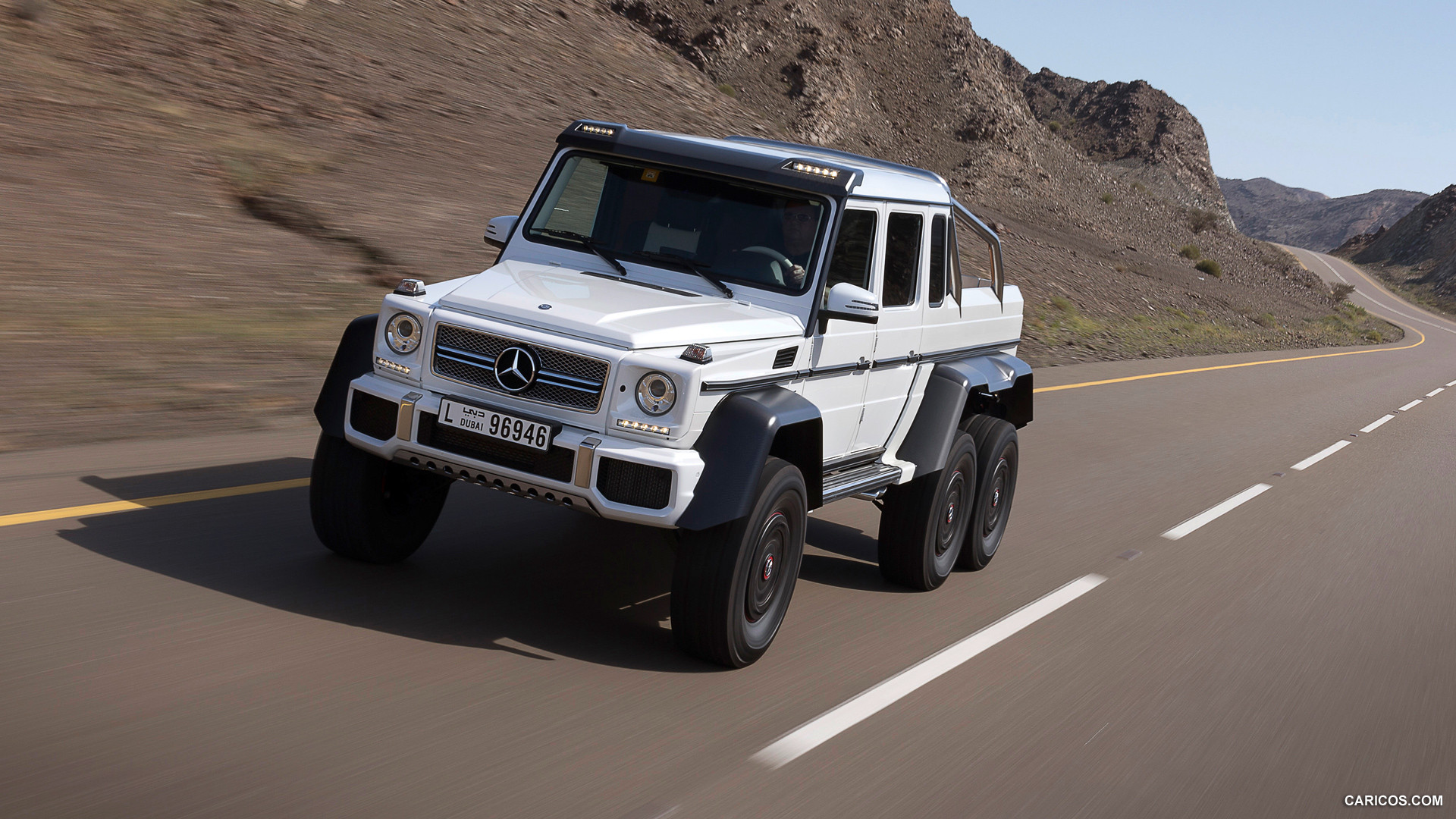 2013 Mercedes-Benz G63 AMG 6x6 Concept  - Front, #24 of 57