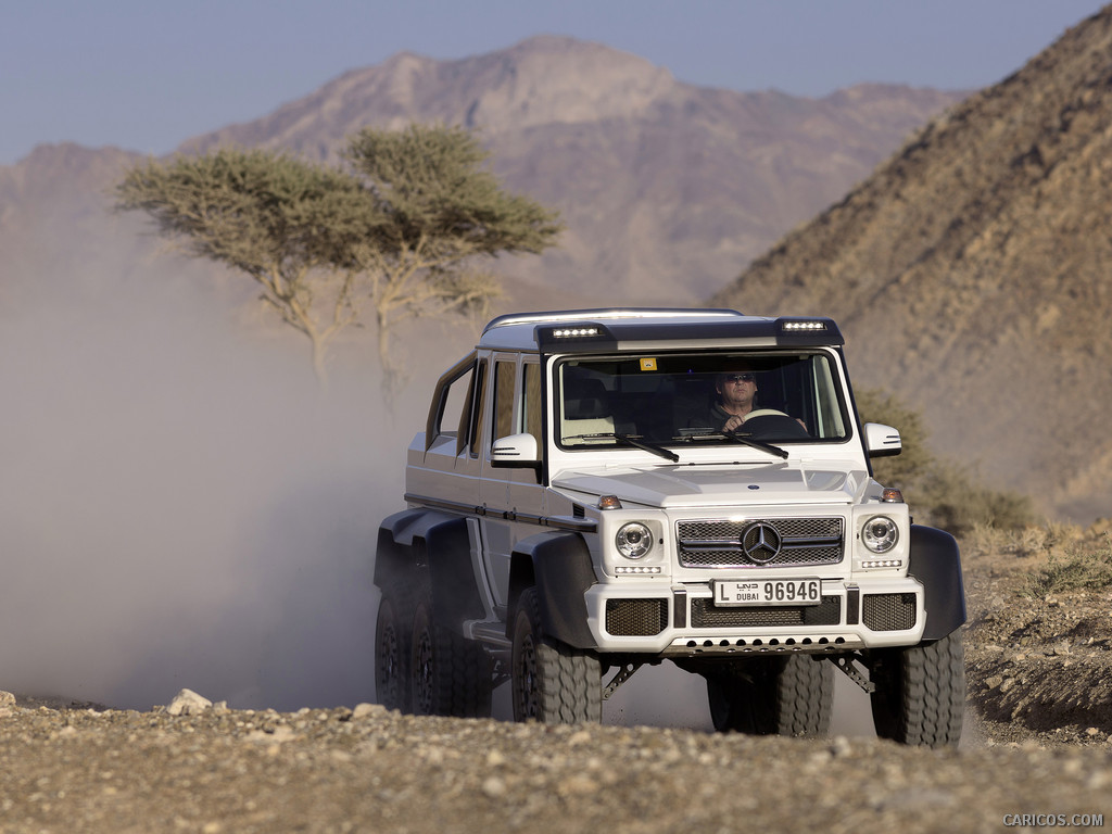 2013 Mercedes-Benz G63 AMG 6x6 Concept  - Front