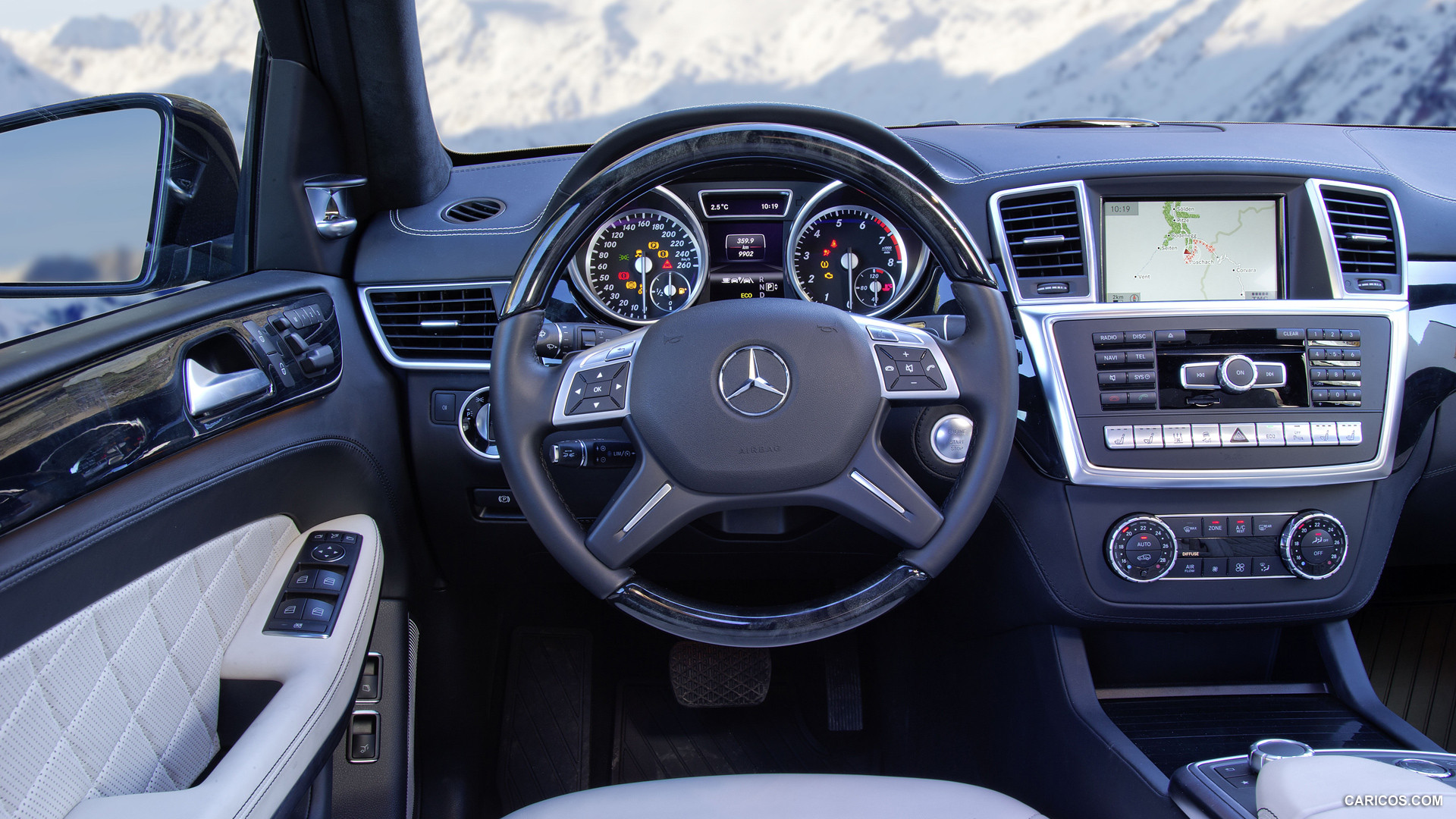 2013 Mercedes-Benz GL 500 4MATIC  - Interior, #246 of 259