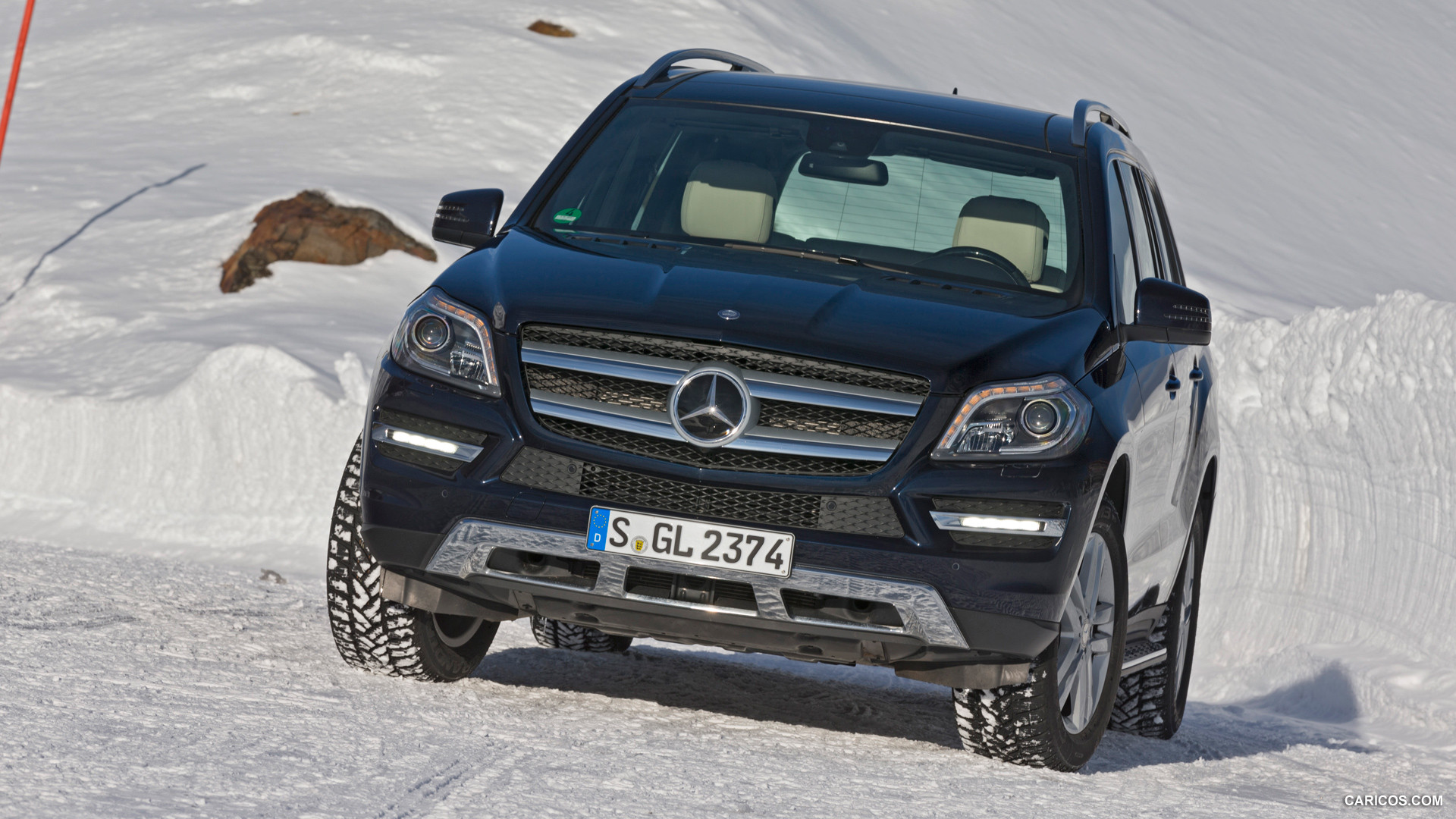 2013 Mercedes-Benz GL 500 4MATIC on Snow - Front, #233 of 259