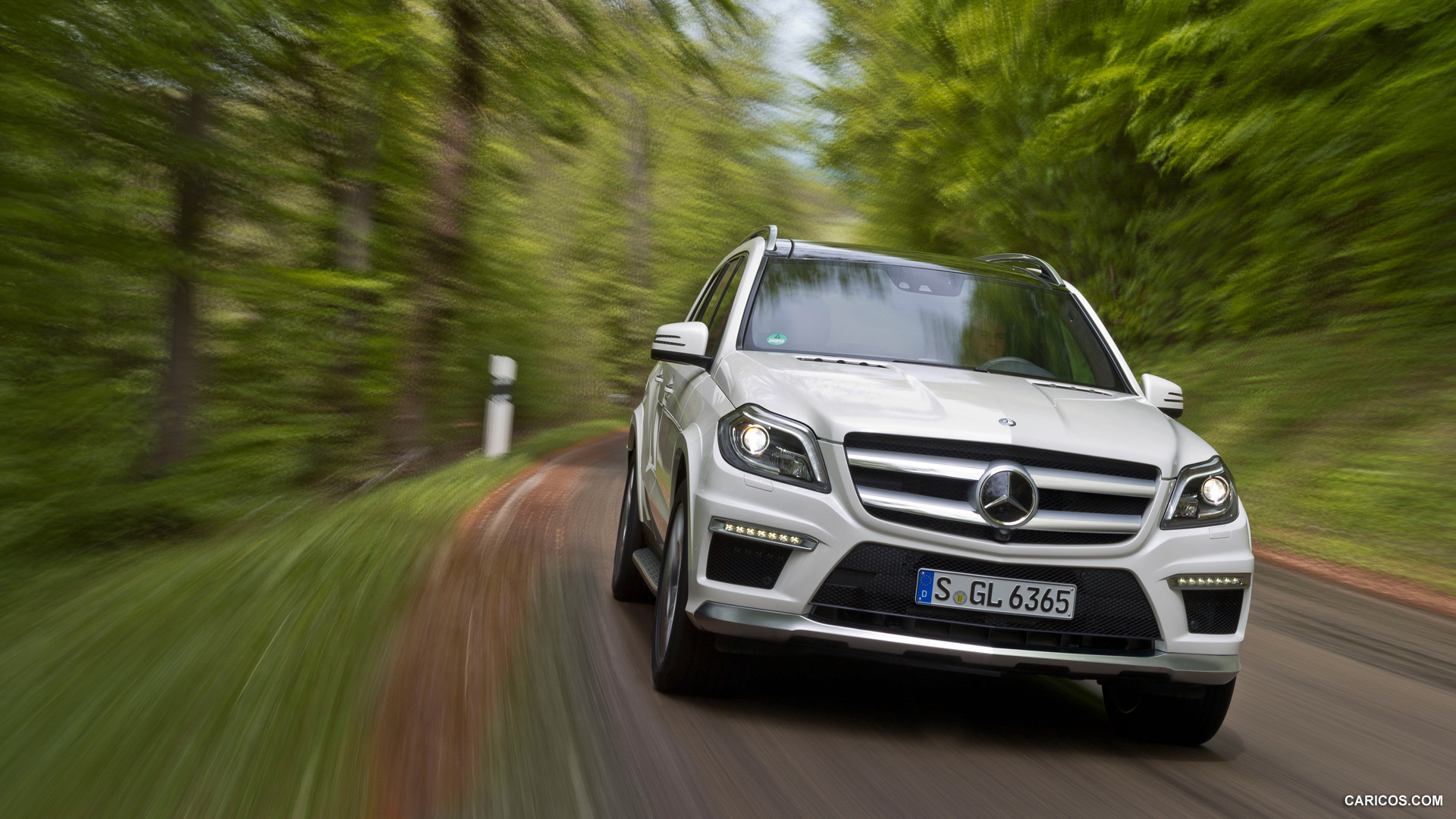 2013 Mercedes-Benz GL63 AMG  - Front, #2 of 99