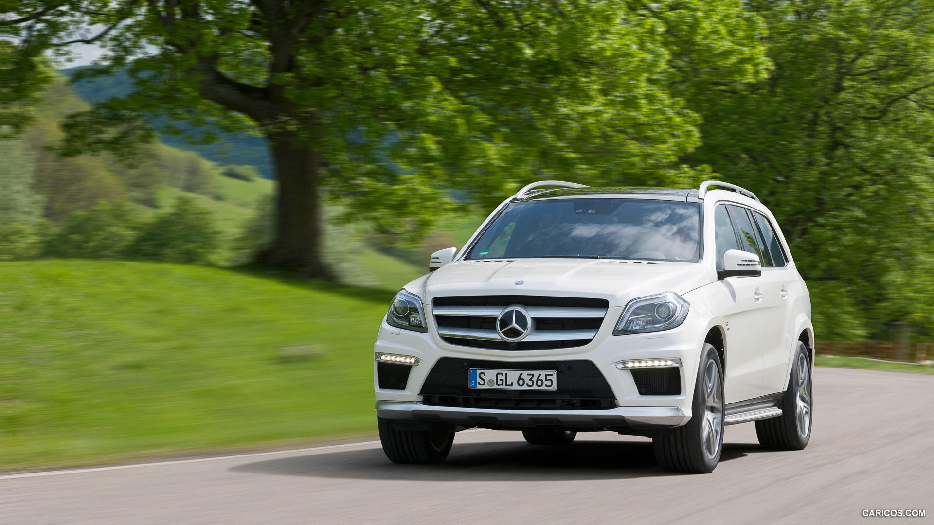 2013 Mercedes-Benz GL63 AMG  - Front, #7 of 99