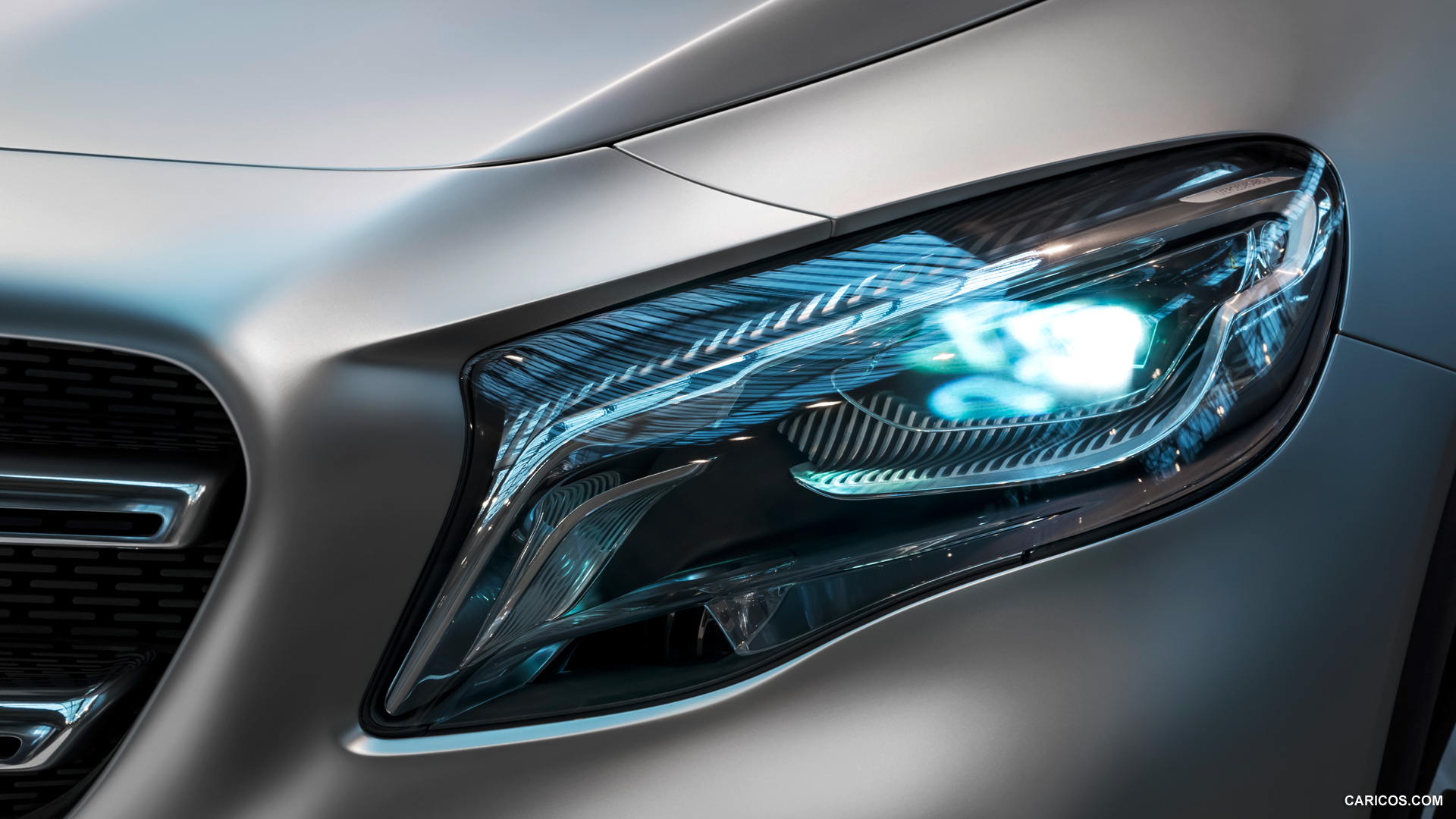 2013 Mercedes-Benz GLA Concept  - Headlight, #19 of 42