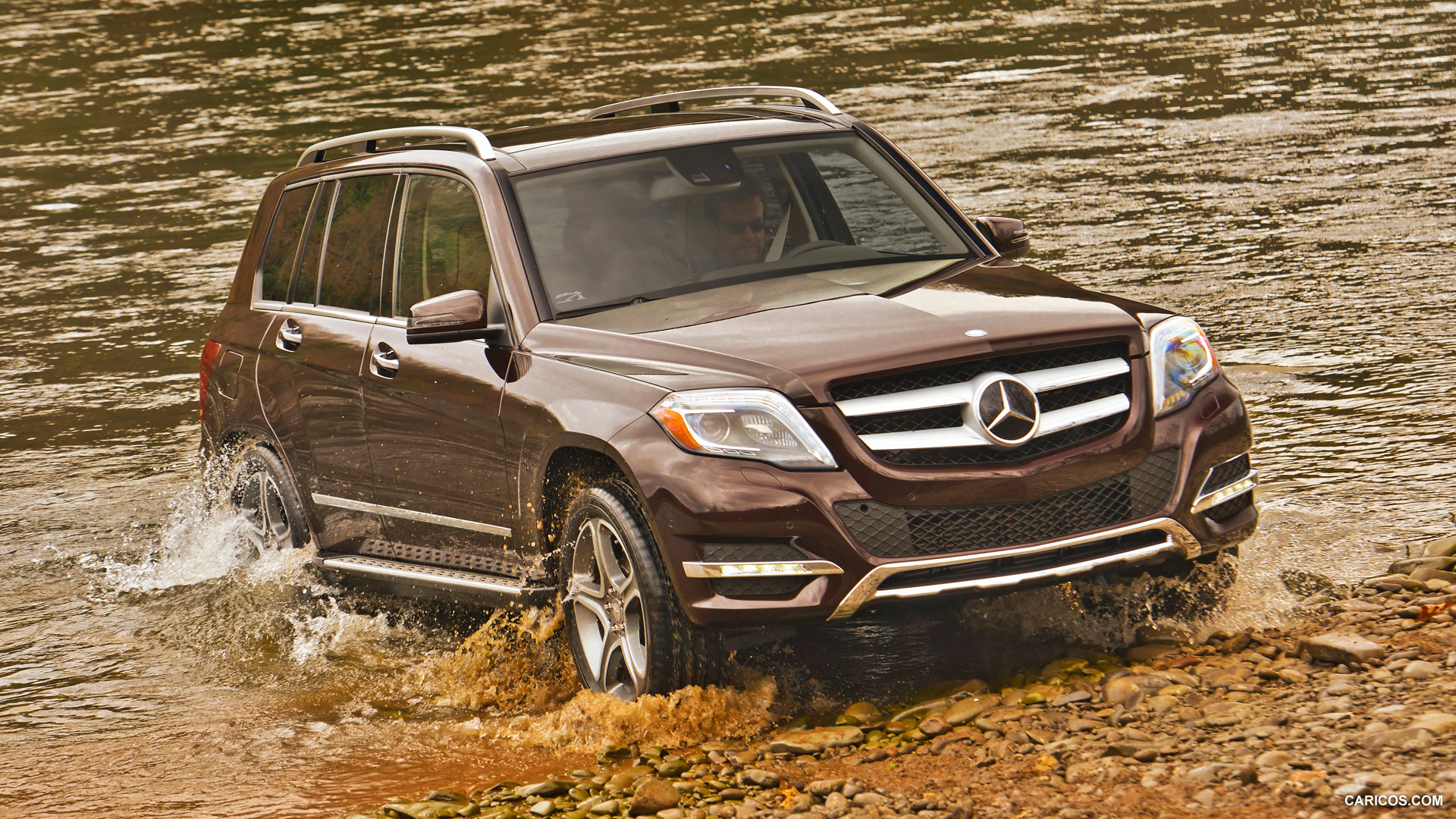 2013 Mercedes-Benz GLK250 BlueTEC (Fully Equipped) - Off-Road - Front, #49 of 109