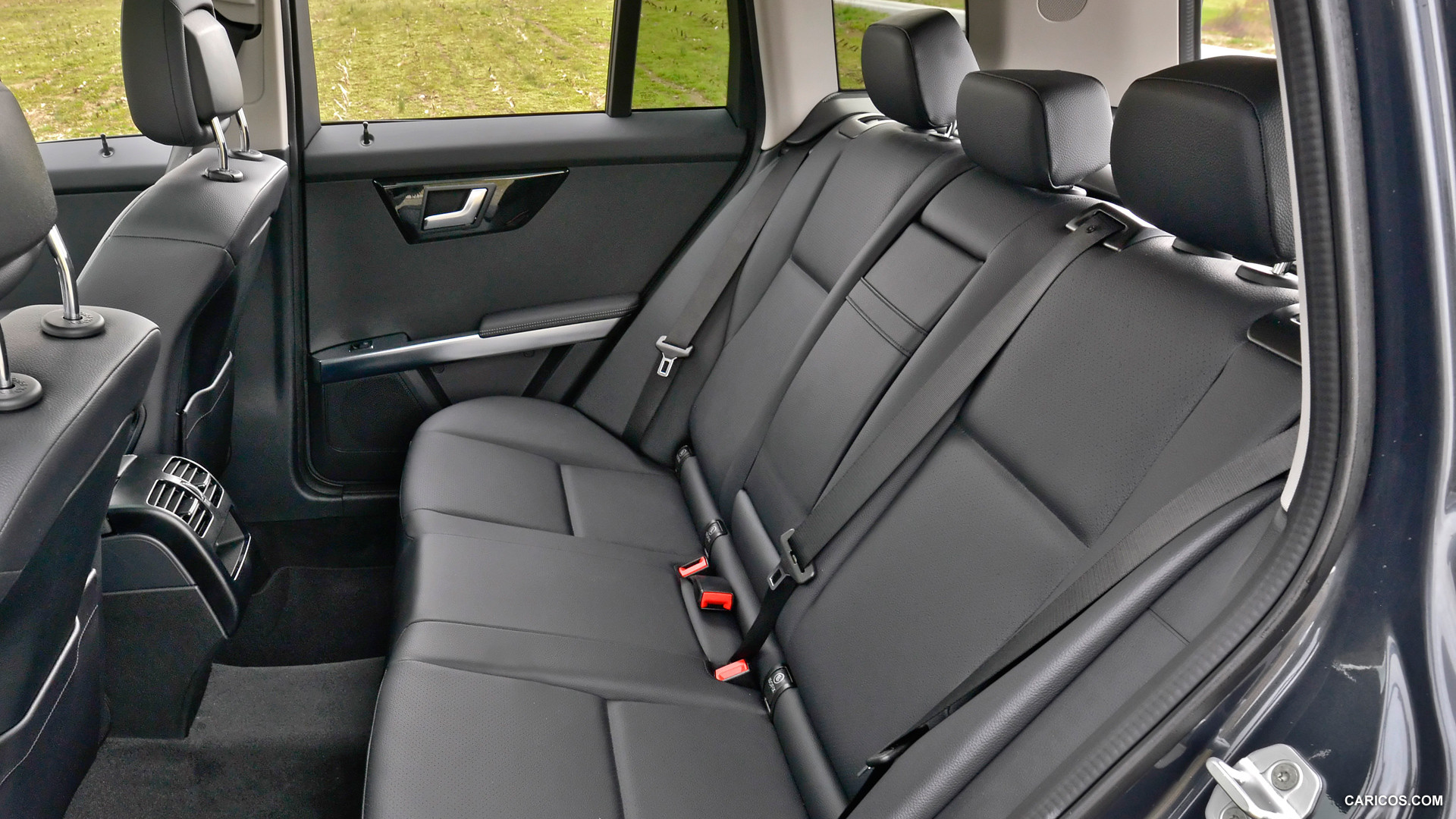2013 Mercedes-Benz GLK250 BlueTEC - Interior Rear Seats