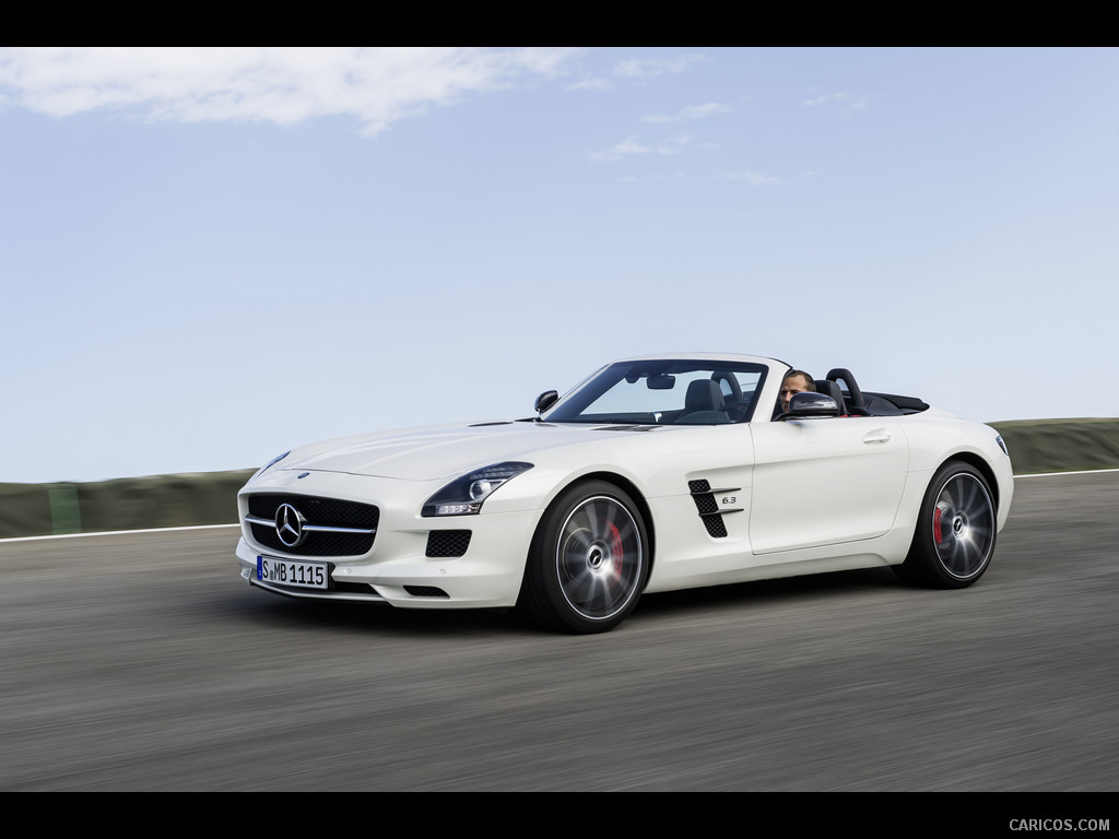 2013 Mercedes-Benz SLS AMG GT Roadster - Front