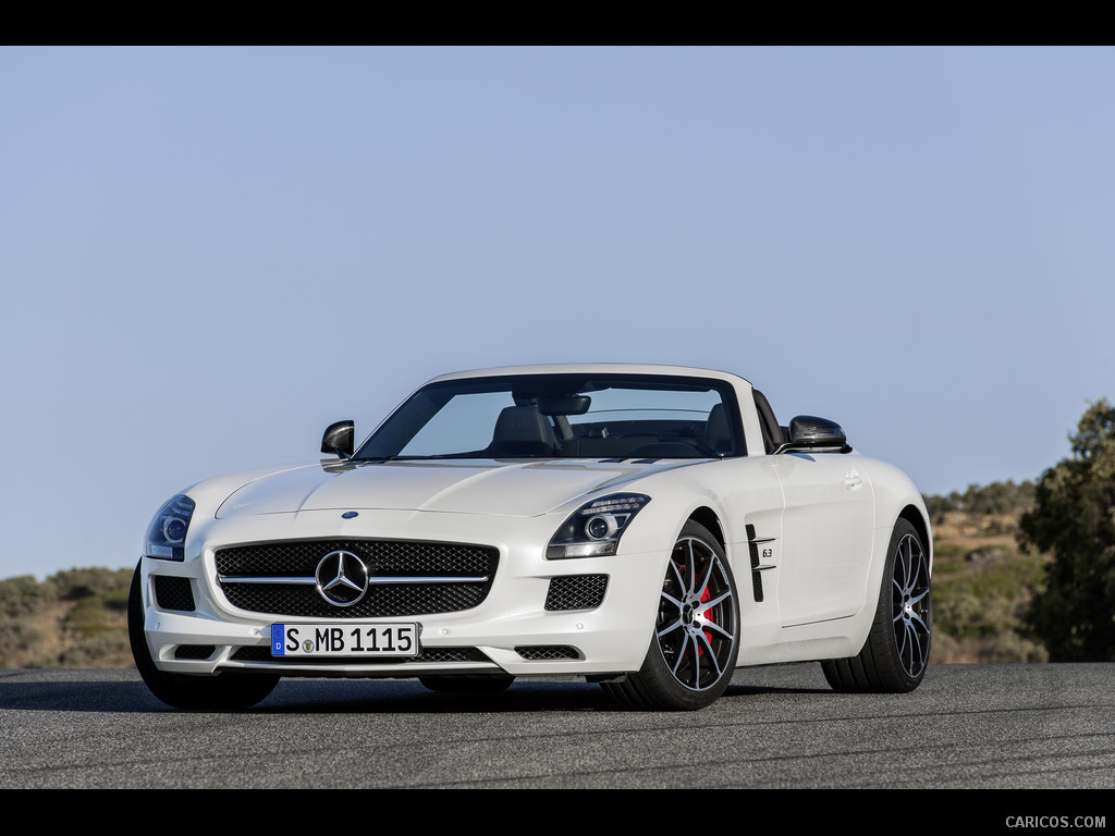 2013 Mercedes-Benz SLS AMG GT Roadster - Front