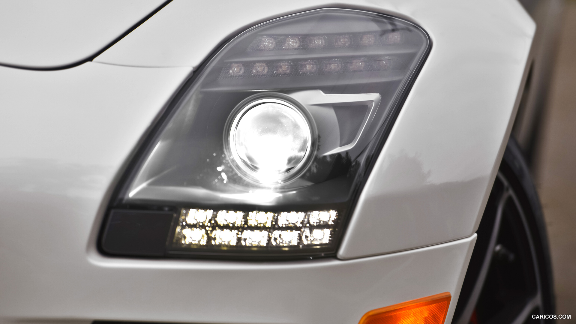 2013 Mercedes-Benz SLS AMG GT Roadster designo Mystic White  - Headlight, #148 of 208