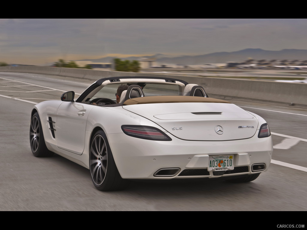 2013 Mercedes-Benz SLS AMG GT Roadster designo Mystic White  - Rear