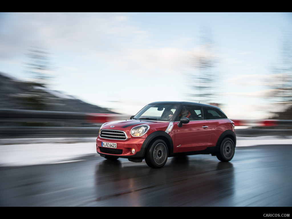 2014 MINI Cooper D Paceman ALL4  - Front