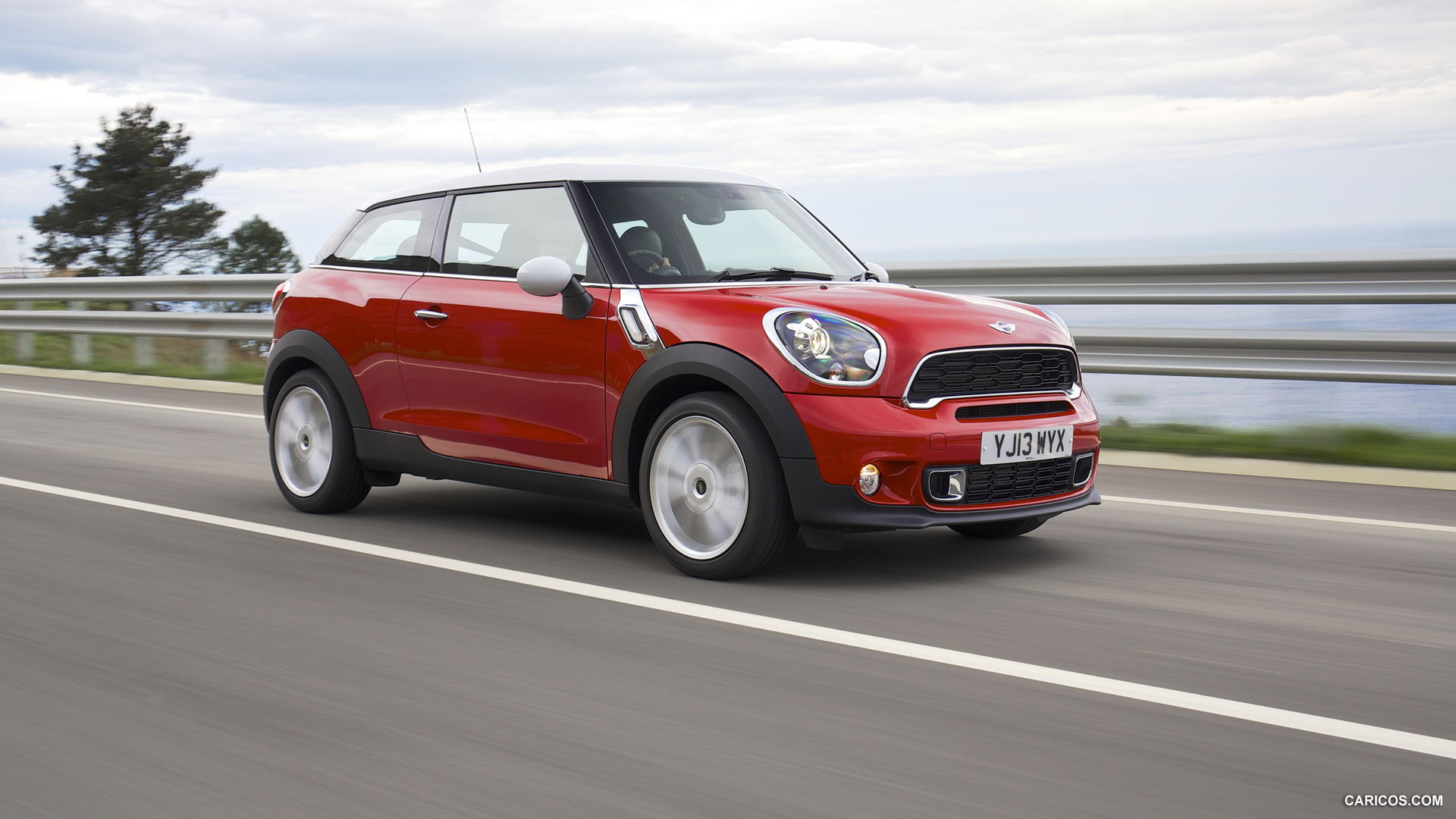 2014 MINI Cooper S Paceman UK-Version  - Front, #2 of 280