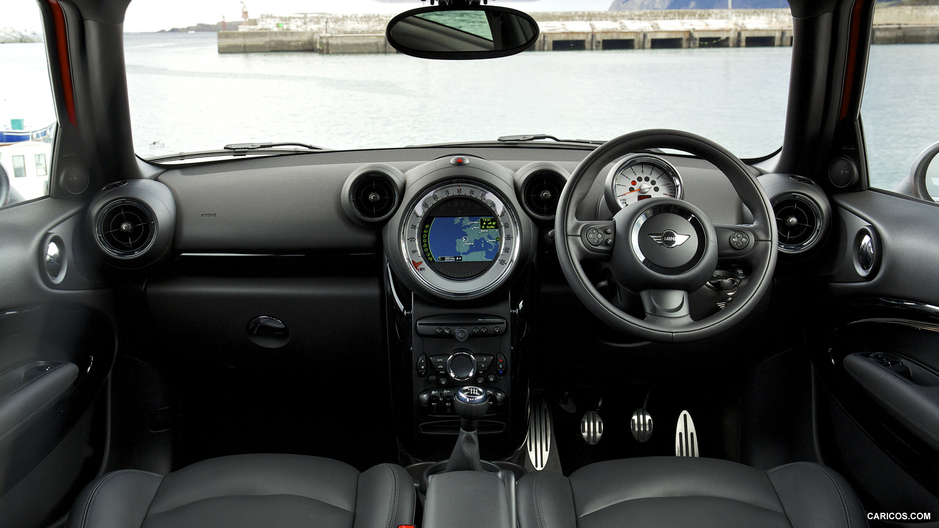 2014 MINI Cooper S Paceman UK-Version  - Interior, #17 of 280