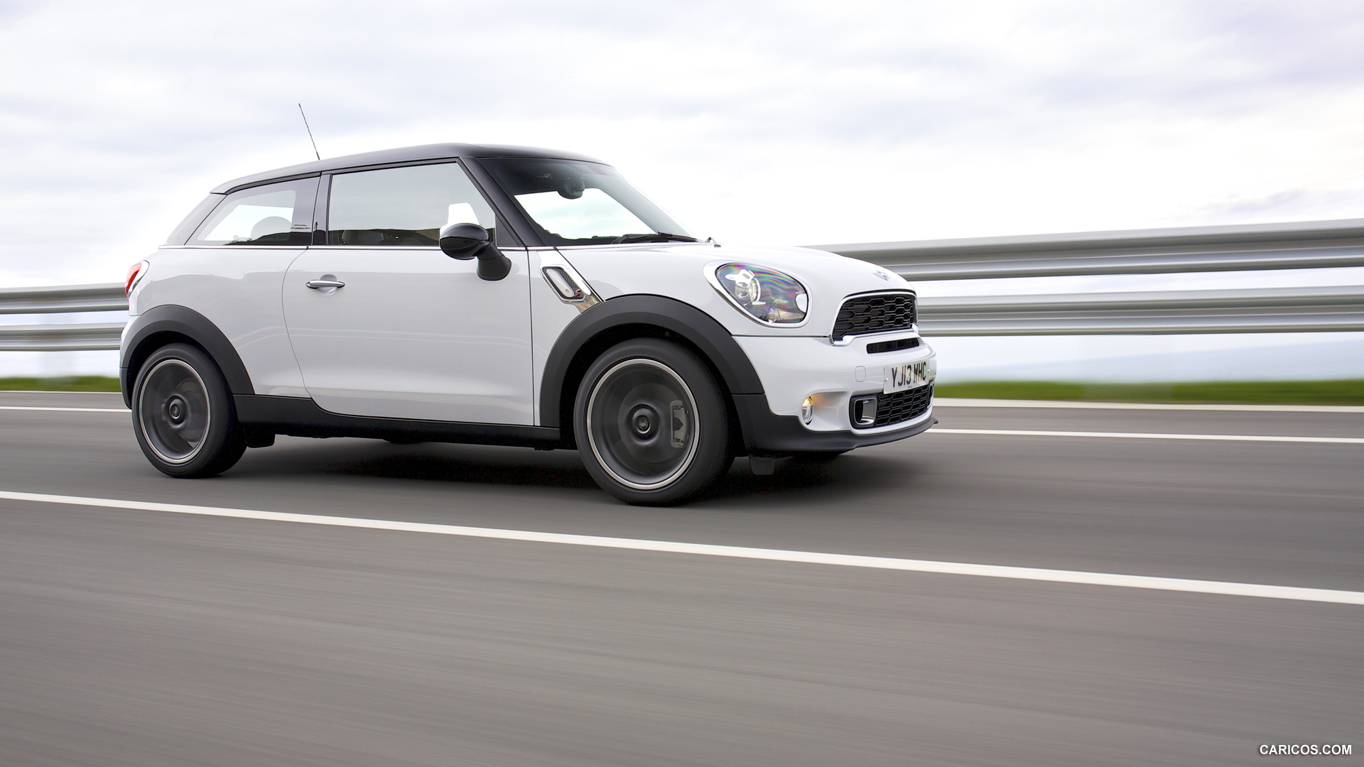 2014 MINI Cooper S Paceman UK-Version  - Side, #82 of 280