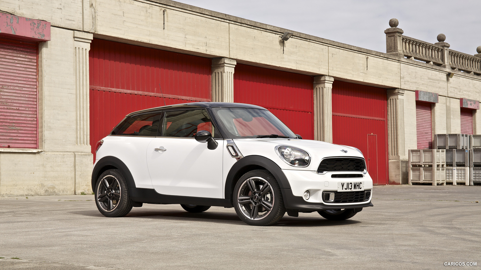 2014 MINI Cooper S Paceman UK-Version  - Side, #116 of 280