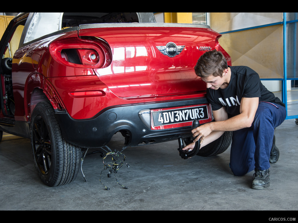 2014 MINI Paceman Adventure Concept  - Making Of