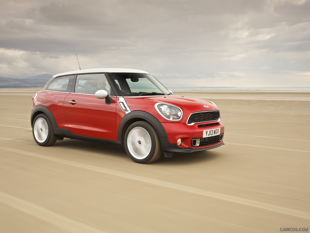 2014 MINI Paceman S UK-Version  - Front