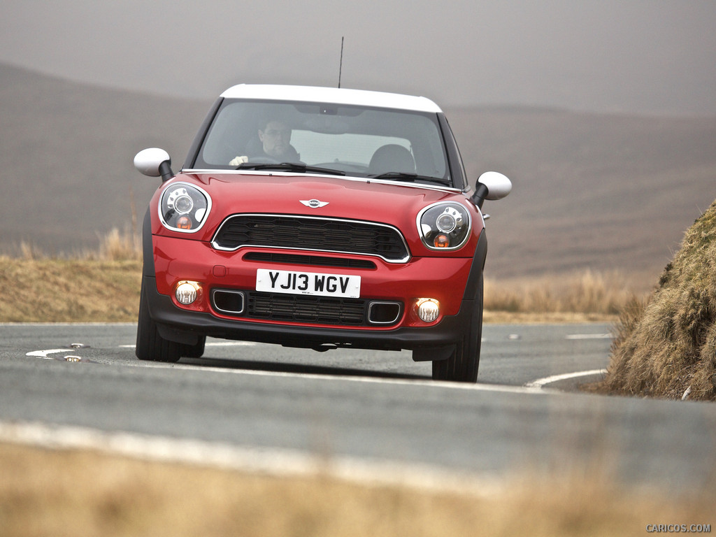 2014 MINI Paceman S UK-Version  - Front