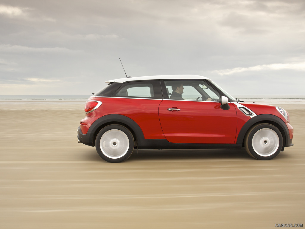 2014 MINI Paceman S UK-Version  - Side