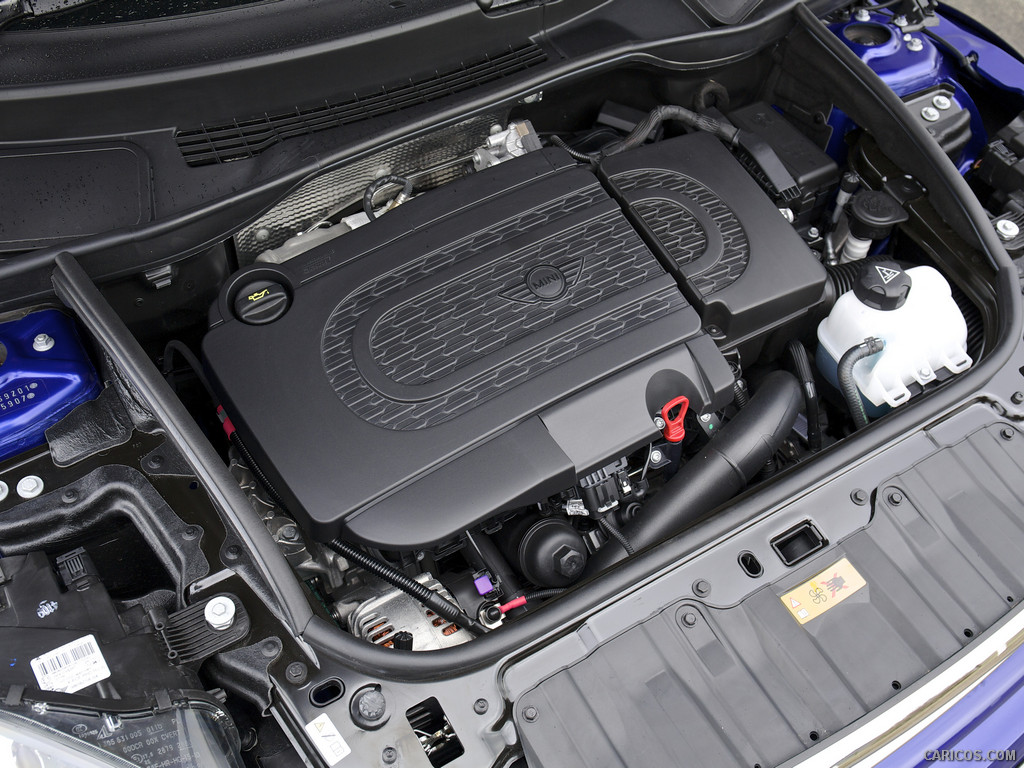 2014 MINI Paceman SD UK-Version  - Engine