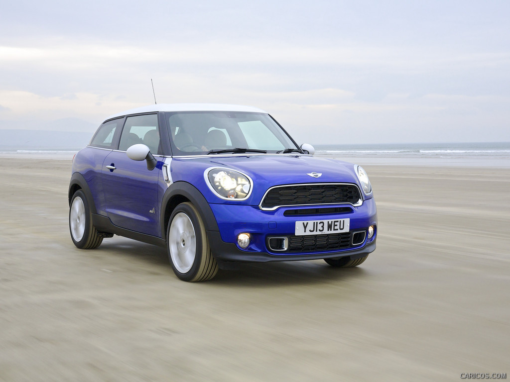 2014 MINI Paceman SD UK-Version  - Front