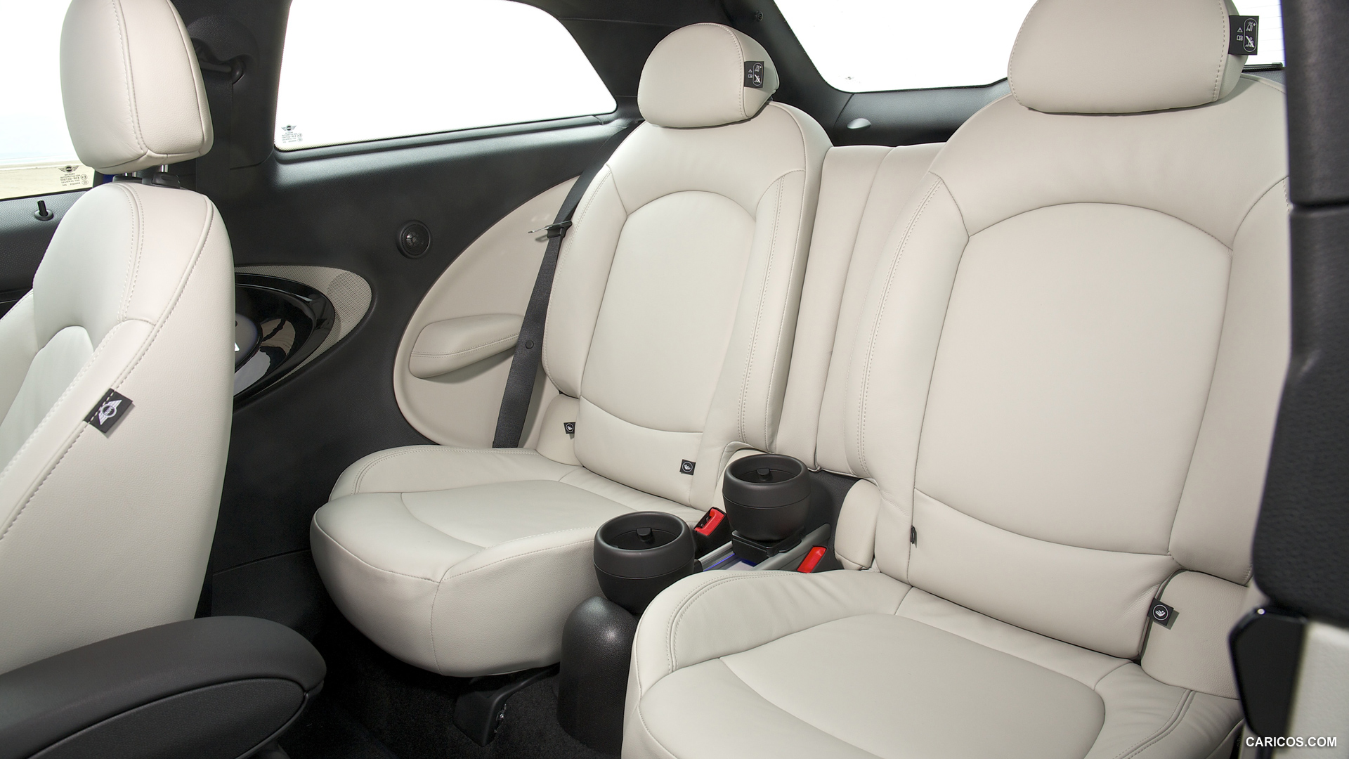 2014 MINI Paceman SD UK-Version  - Interior Rear Seats, #237 of 280