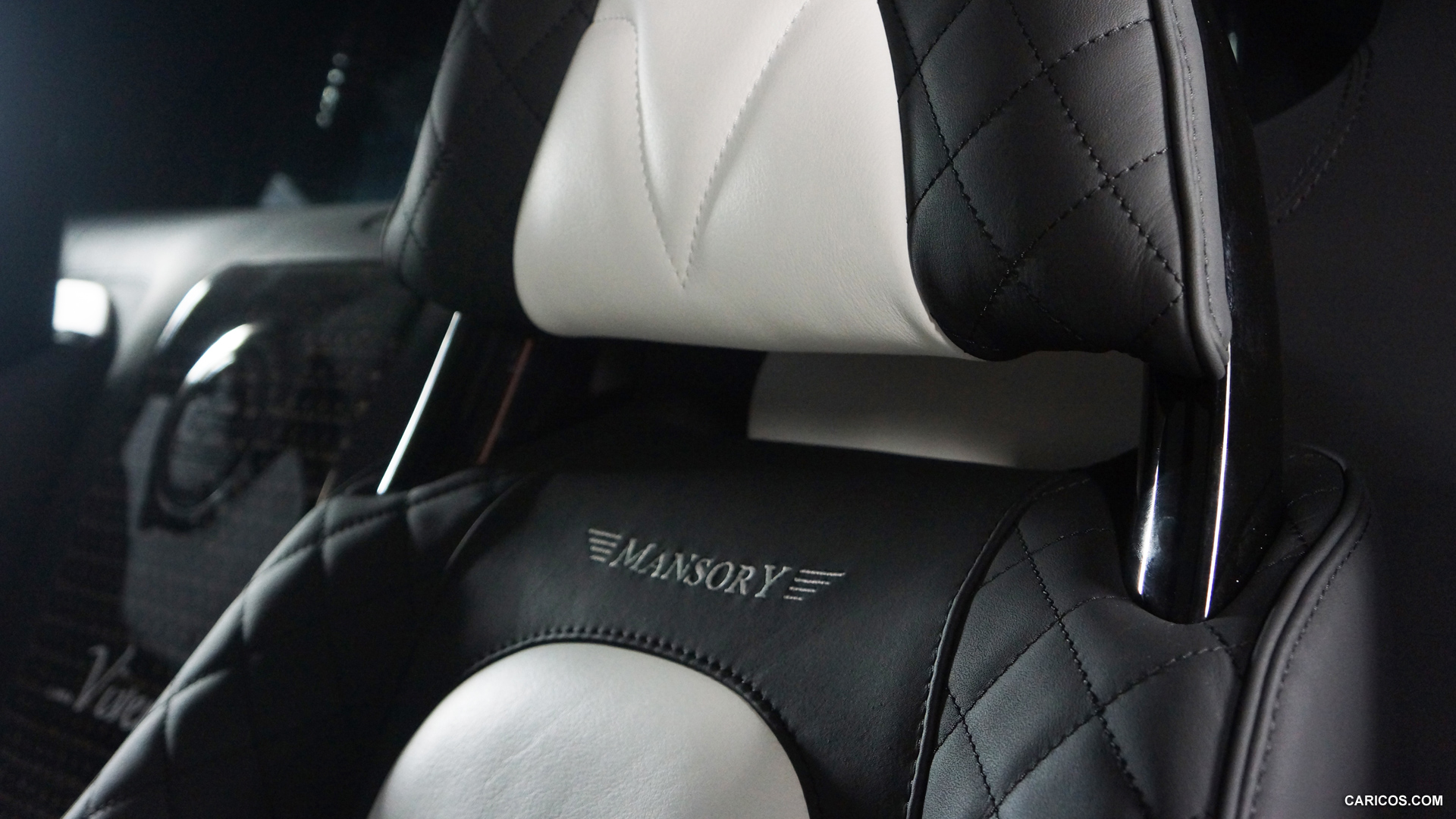 2014 Mansory Vivere based on Bugatti Veyron 16.4  - Interior Detail, #6 of 8