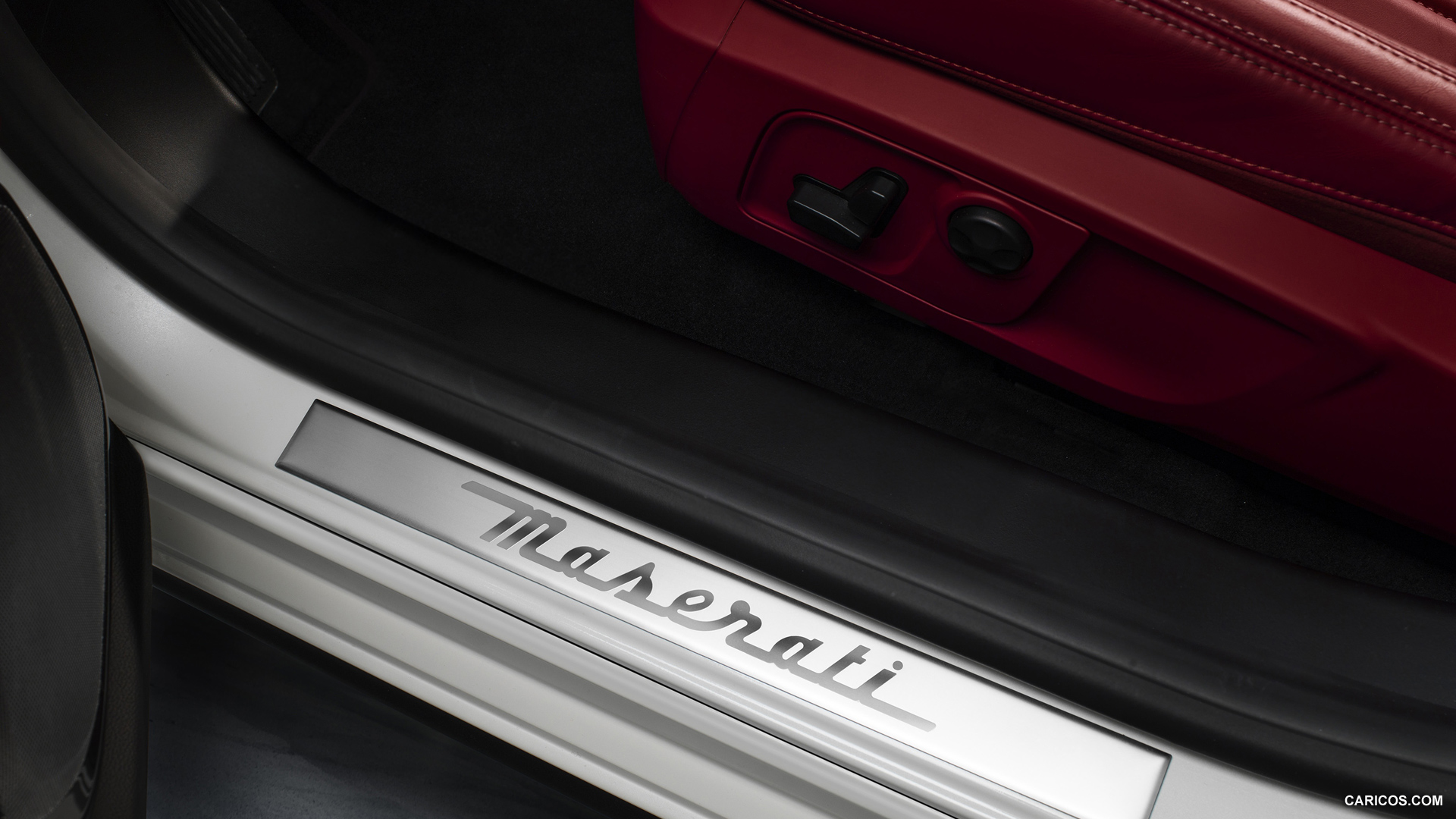 2014 Maserati Ghibli  - Door Sill, #170 of 196